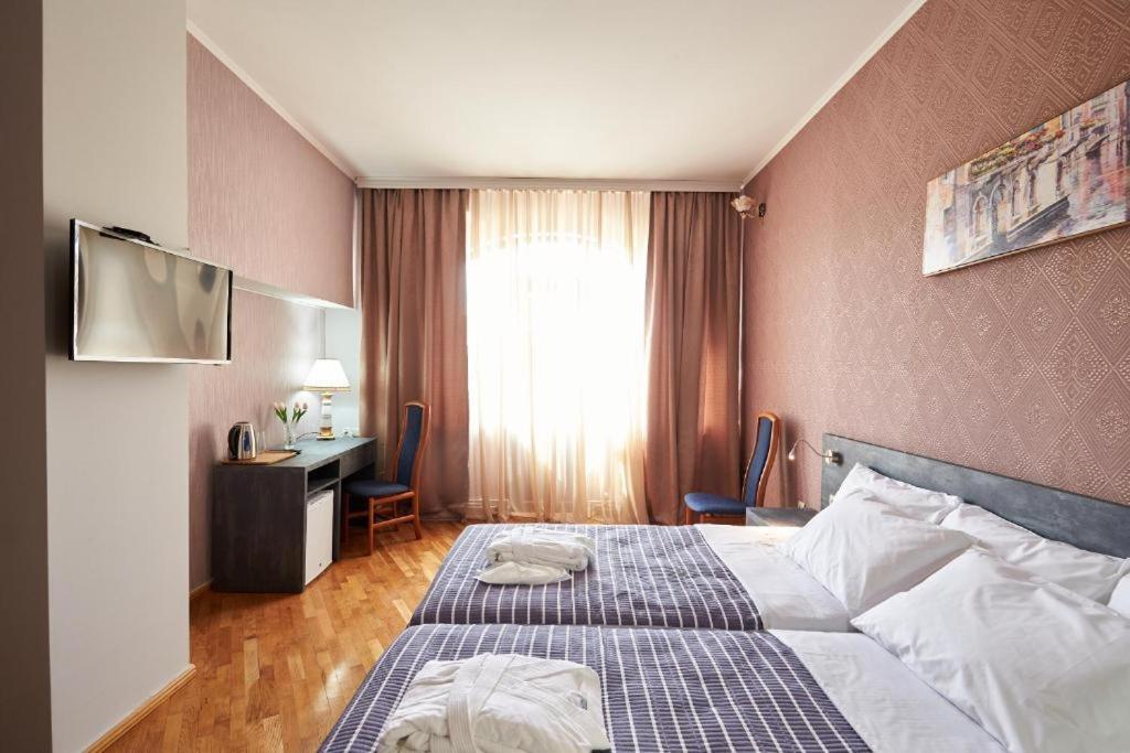 The Hilltop Skyline Hotel Tbilisi Eksteriør bilde